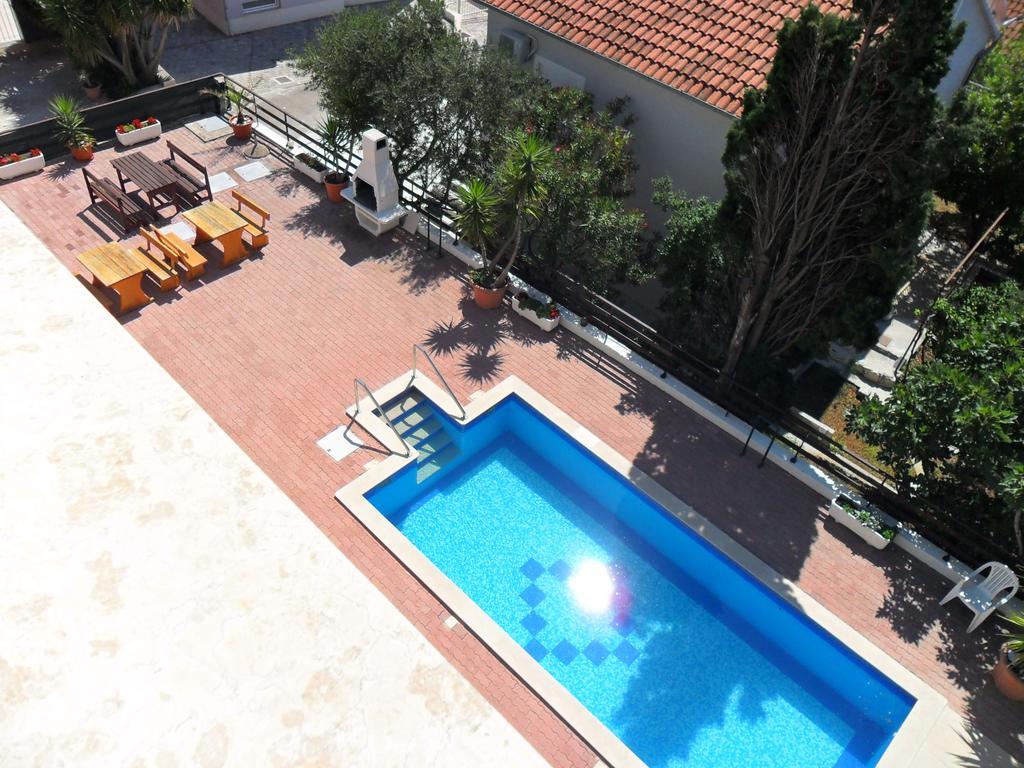 Apartment Villa Businci Trogir Eksteriør billede