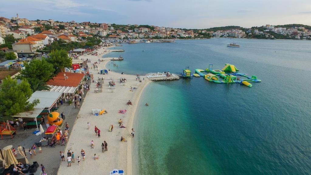 Apartment Villa Businci Trogir Eksteriør billede