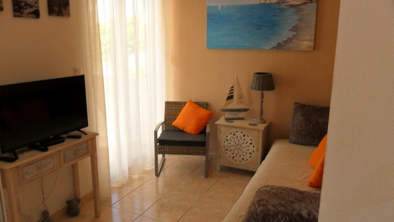 Apartment Villa Businci Trogir Eksteriør billede